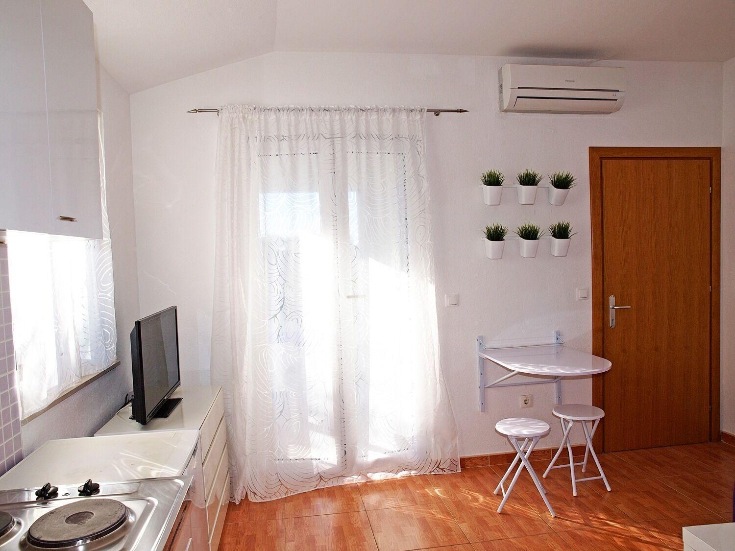 Apartments Ivi - 100 M From Pebble Beach Drasnice Exterior foto